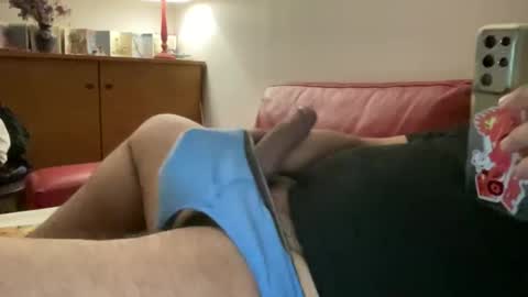 Snapshot of caribouu chatting on 12-12-24, 02:37 caribouu online show from 12-12-24, 02:37