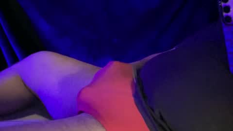 Snapshot of caribouu chatting on 03-10-26, 10:53 caribouu online show from 03-10-26, 10:53