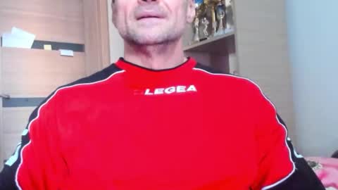 Laz online show from 01-15-26, 01:37