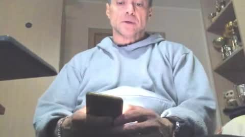 Laz online show from 04-30-26, 08:15