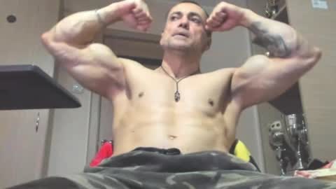 Laz online show from 05-04-26, 09:44