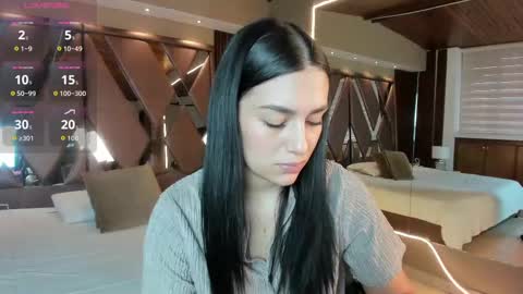 Carina online show from 09-20-25, 12:39