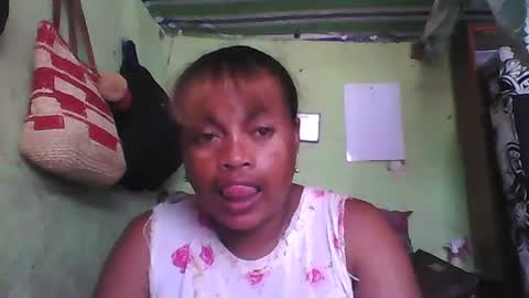 carinesexy69 online show from 12-13-24, 10:19