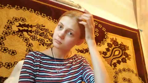 Kira online show from 06-09-26, 02:45