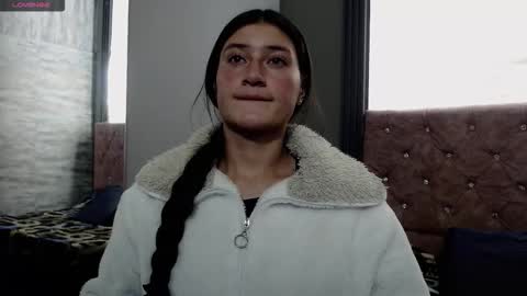 Carito online show from 12-19-25, 03:02