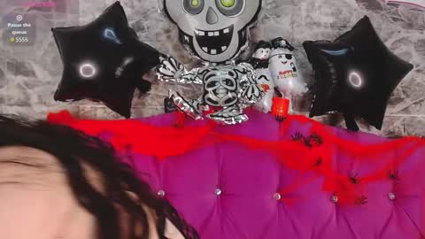 Snapshot of carla_naugthy_ chatting on 10-27-25, 12:53 Carla naugthy online show from 10-27-25, 12:53