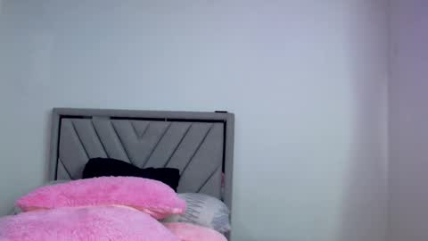 Carla Santini online show from 03-07-25, 02:15