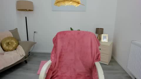 carla_shine online show from 01-18-26, 05:11