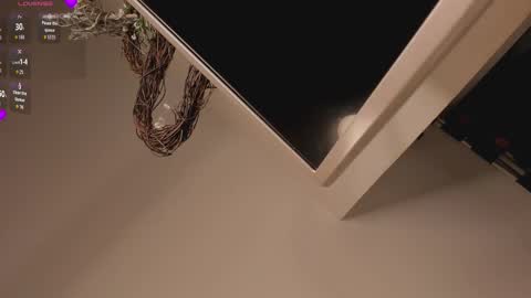 Carla online show from 11-10-25, 01:04