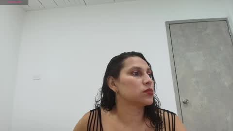 carlaantonellii online show from 04-23-26, 04:14