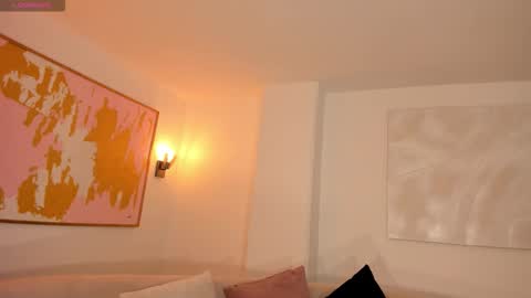 Snapshot of carlasmithx chatting on 09-28-25, 04:07 Carla online show from 09-28-25, 04:07