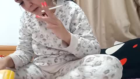 carlasweet00 online show from 10-02-25, 11:45