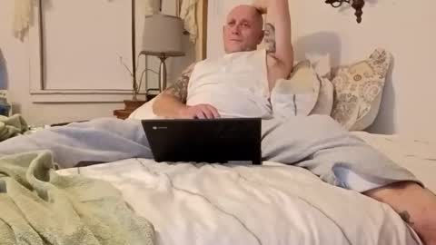 Snapshot of carldhammers chatting on 12-01-25, 01:54 carldhammers online show from 12-01-25, 01:54