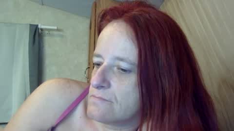 carleeswoman08 online show from 12-06-24, 01:22