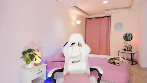 Snapshot of carleewinter chatting on 02-28-26, 02:34 Alejandra online show from 02-28-26, 02:34