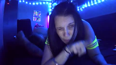 Snapshot of carleydenza83 chatting on 03-12-26, 08:53 carleydenza83 online show from 03-12-26, 08:53