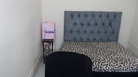 carlin1511 online show from 09-10-25, 07:03