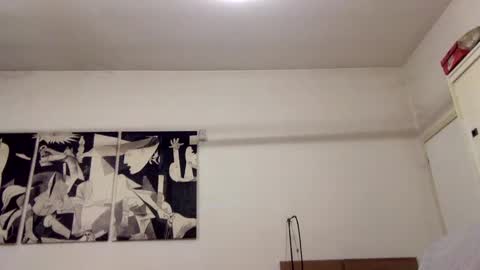 Snapshot of carlos037tm chatting on 01-01-25, 10:24 Carlos online show from 01-01-25, 10:24