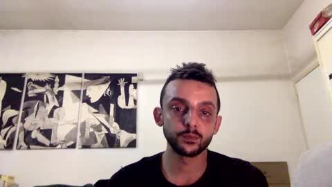 Snapshot of carlos037tm chatting on 01-11-25, 08:32 Carlos online show from 01-11-25, 08:32