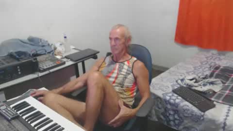 carlos online show from 05-07-26, 01:55