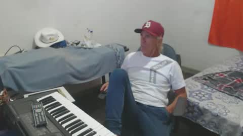 carlos online show from 05-09-26, 03:45