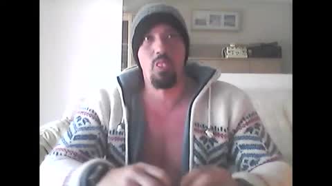 Snapshot of carlosmontesinos chatting on 01-22-25, 01:42 carlosmontesinos online show from 01-22-25, 01:42