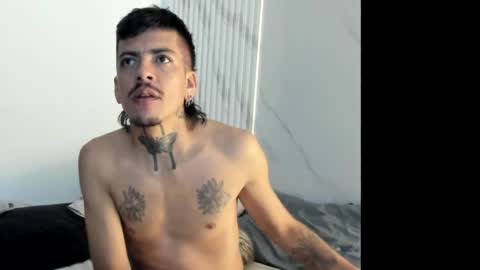 carlosroyal1789 online show from 05-23-26, 10:52
