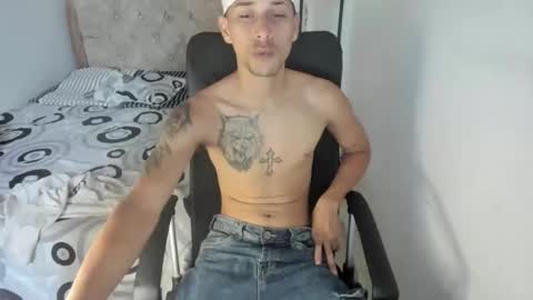 Snapshot of carlossmi01 chatting on 10-01-25, 01:39 carlossmi01 online show from 10-01-25, 01:39