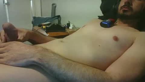 Snapshot of carloxxx24 chatting on 01-17-26, 04:39 DBX online show from 01-17-26, 04:39