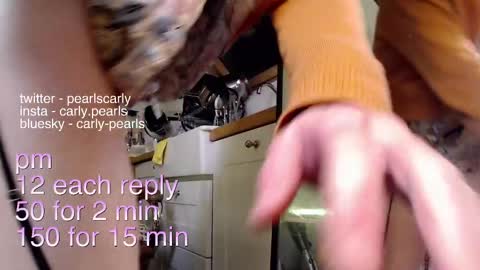 Carly Pearls online show from 03-03-25, 04:36