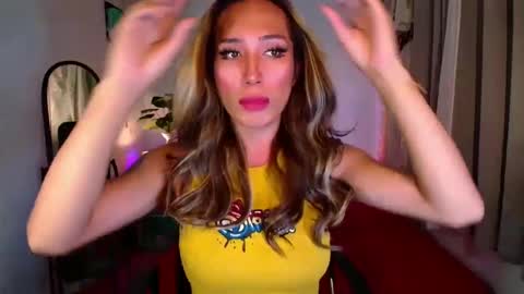 Snapshot of carmella_romance chatting on 01-04-25, 08:49 Carmella online show from 01-04-25, 08:49