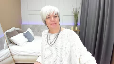 Carmen online show from 12-09-24, 03:07