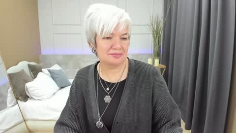 Carmen online show from 12-22-24, 09:09