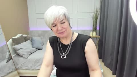 Carmen online show from 01-11-25, 04:48