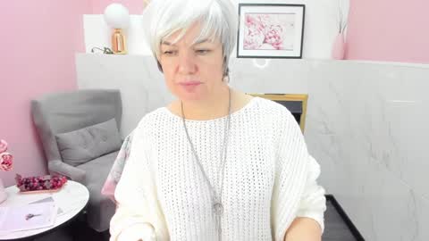 Carmen online show from 01-27-25, 12:01