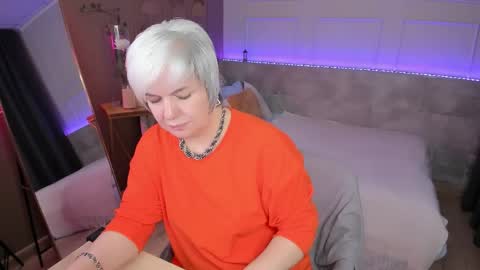 Carmen online show from 05-15-26, 09:00
