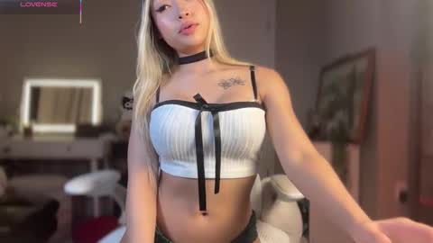 carmenxrose online show from 10-15-25, 12:22