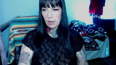 Snapshot of carmillaross chatting on 10-07-25, 01:36 CARMILLA ROSS online show from 10-07-25, 01:36