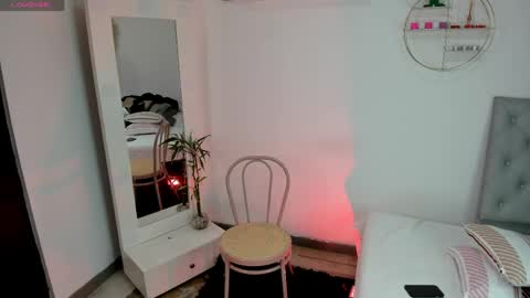 CARMILLA ROSS online show from 05-22-26, 12:55