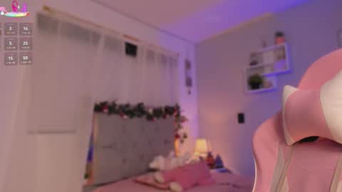 caro_sanchezz online show from 10-09-25, 11:41