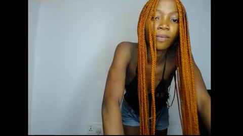 caroline online show from 07-10-26, 04:17