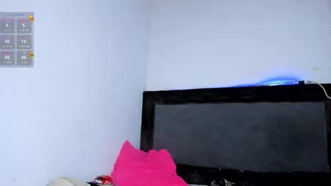 Snapshot of carol100597 chatting on 02-17-26, 03:03 karol online show from 02-17-26, 03:03