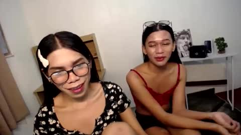 Snapshot of carol_linaxxx chatting on 12-14-24, 03:18 Carolina online show from 12-14-24, 03:18