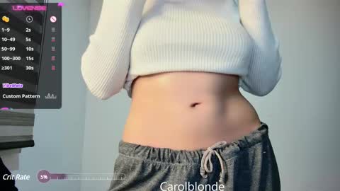 Snapshot of carolblonde chatting on 02-26-25, 06:15 Char online show from 02-26-25, 06:15