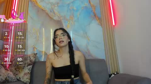 CAROLINA  online show from 04-25-26, 01:52