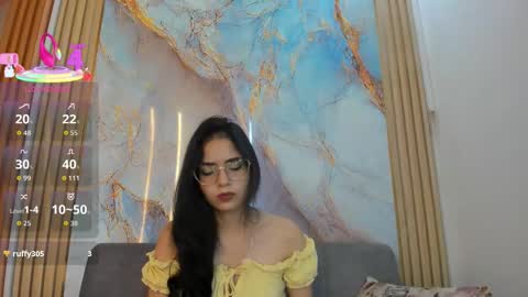 Snapshot of carolina23_pm chatting on 03-25-26, 11:33 carolina23_pm online show from 03-25-26, 11:33