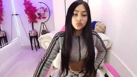 Snapshot of carolina_cherry chatting on 02-21-26, 11:44 CAROLINA. online show from 02-21-26, 11:44