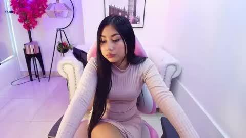 Snapshot of carolina_cherry chatting on 02-26-26, 12:48 CAROLINA. online show from 02-26-26, 12:48