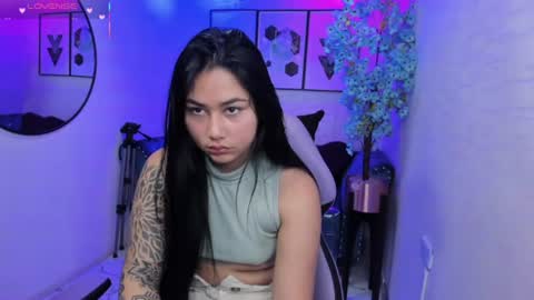 CAROLINA.  online show from 06-11-26, 12:47