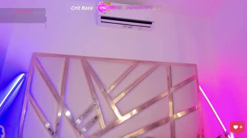 Snapshot of carolina_evannss chatting on 10-22-25, 01:33 carolina_evannss online show from 10-22-25, 01:33